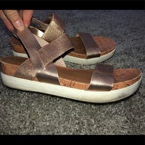 Cute Platform sandals!